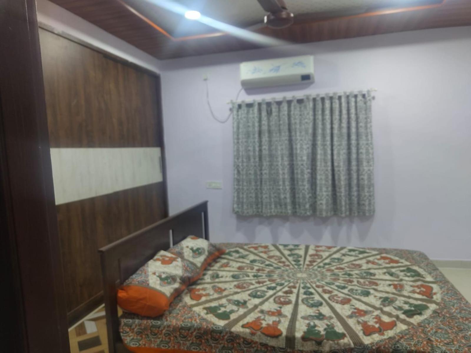 Sri Gowri Residency Villa Hyderabad Exteriör bild